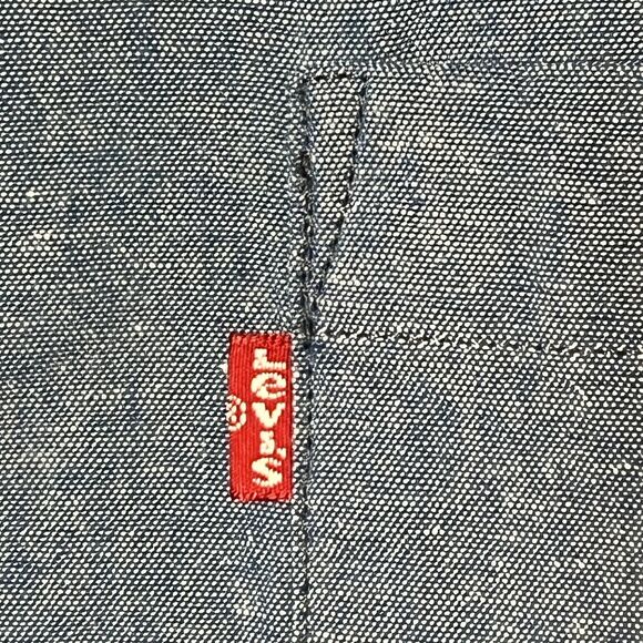 Levis Shirt Mens 2XL Blue Two Tone Denim Button Up Oversized Long Sleeve Pocket - Picture 5 of 10